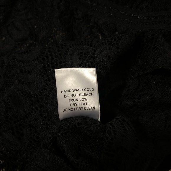 Haute Monde Lace Bodysuit - Picture 8 of 8